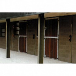 Puerta de box exterior